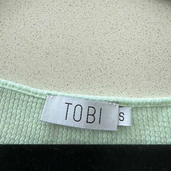 TOBI Mint Green Cropped Peplum Hem Top - Picture 4 of 6